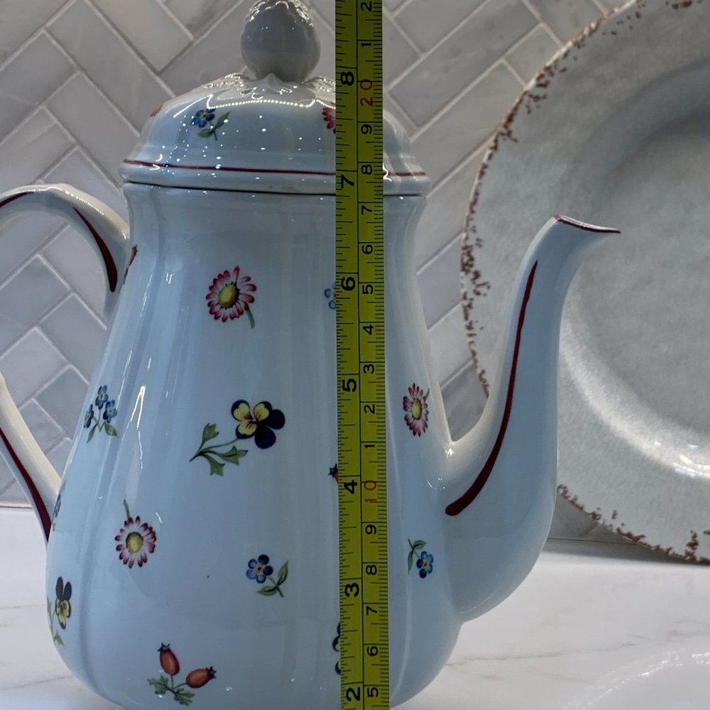 ⭐️HOST PICK⭐️Villeroy & Boch Petite Fleur Coffee Pot - Picture 11 of 13